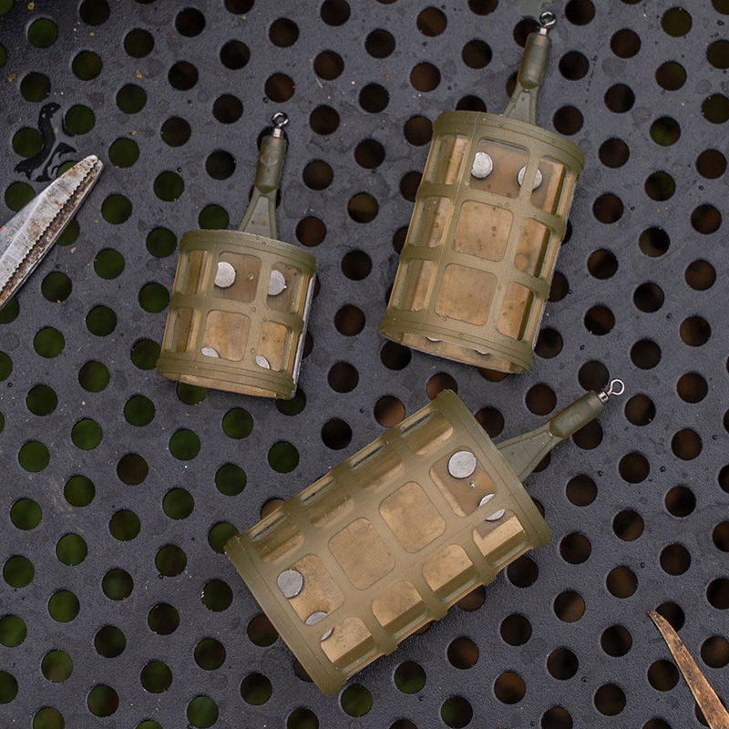 Matrix Plastic Cage Feeders